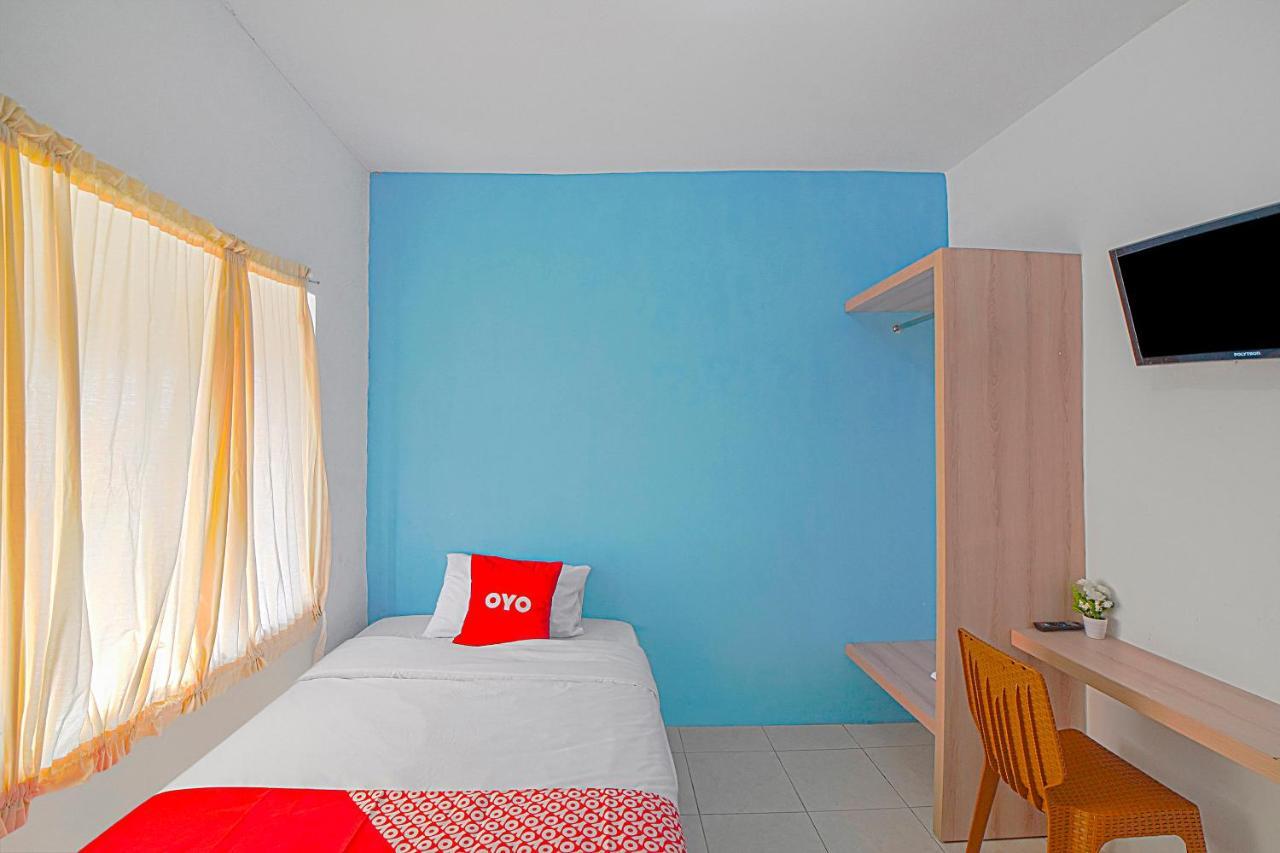 Oyo 90637 Rumah Ni Karo